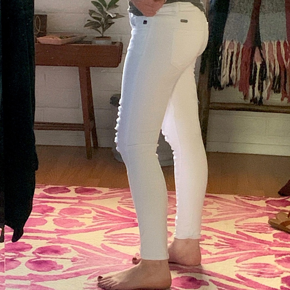White, distressed, denim pants